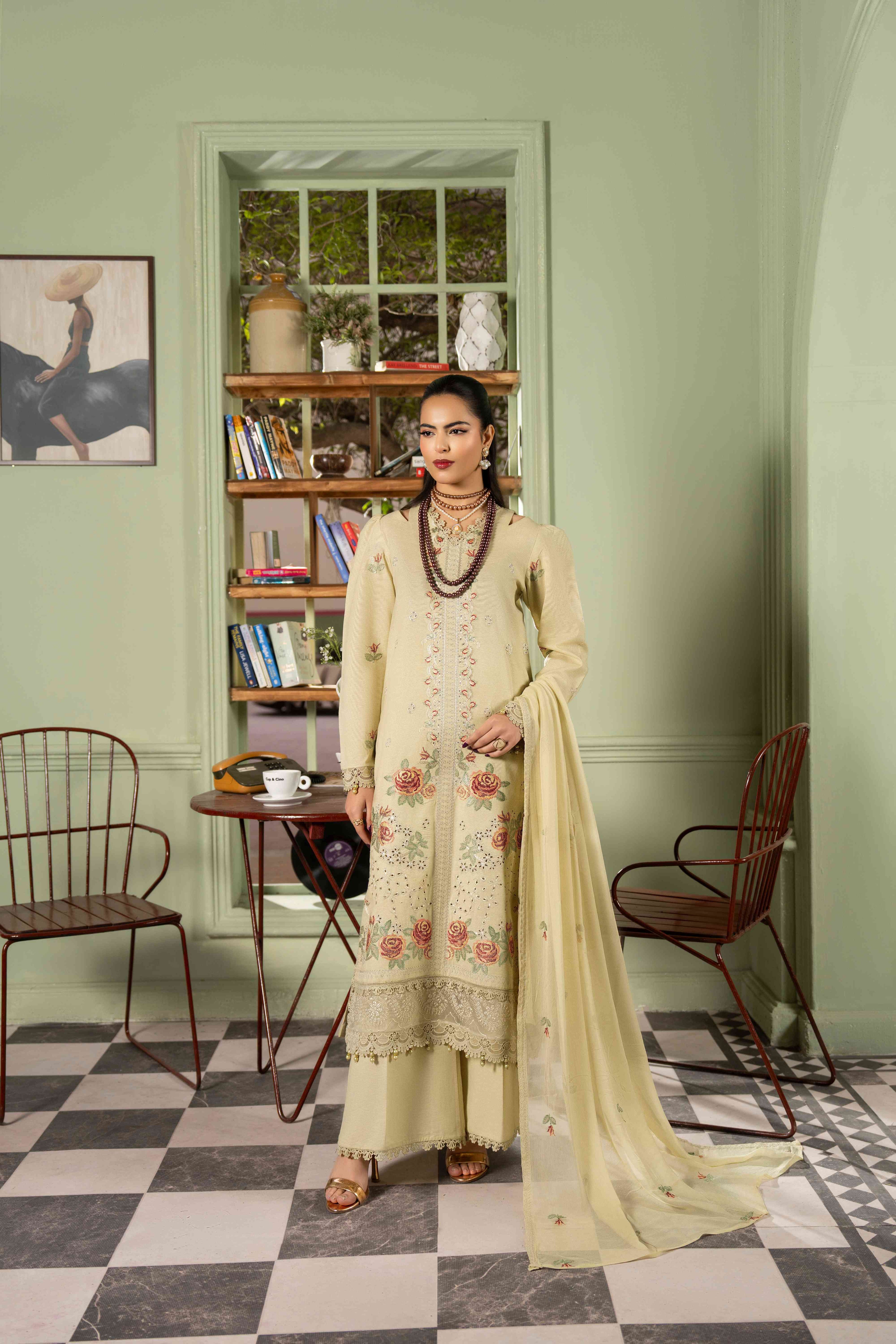 Embroidered Karandi Unstitched 3Pc Suit
