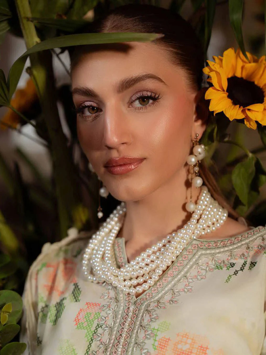 Embroidered Swiss Lawn Unstitched 3Pc Suit